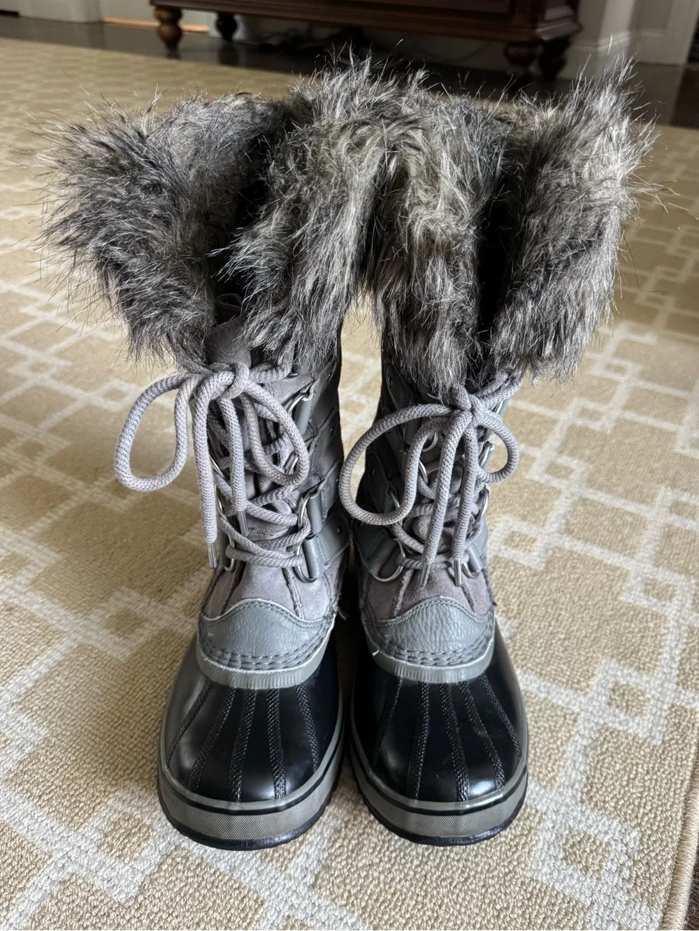 Sorel Joan of Arctic Waterproof Insulated Snow Boots Quarry Gray Black Size 8